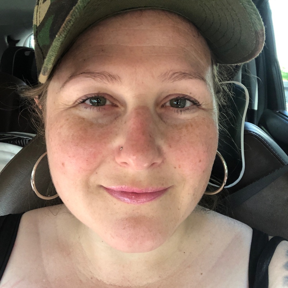 Meet your Posher, Genevieve